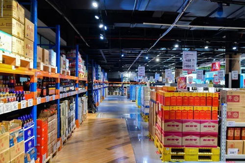 本土零售商做倉儲店,換湯不換藥