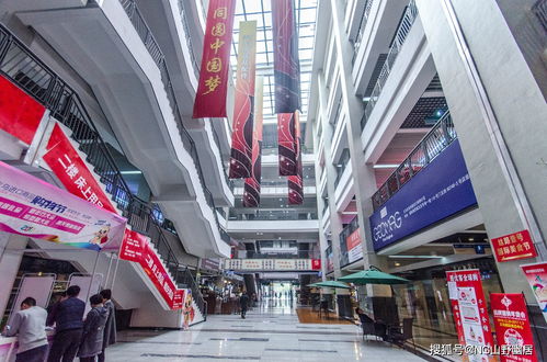 義烏國際商貿城 全球最大的小商品交易中心,是地方經濟的大動脈